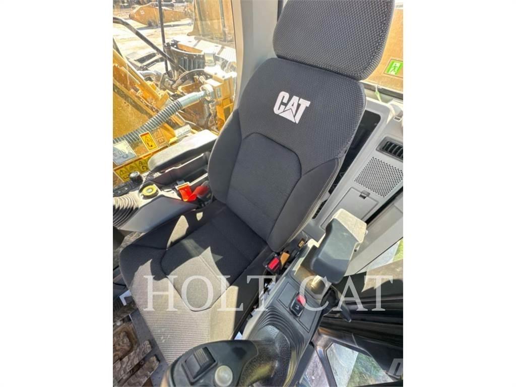 CAT 330 TC Pelle sur chenilles