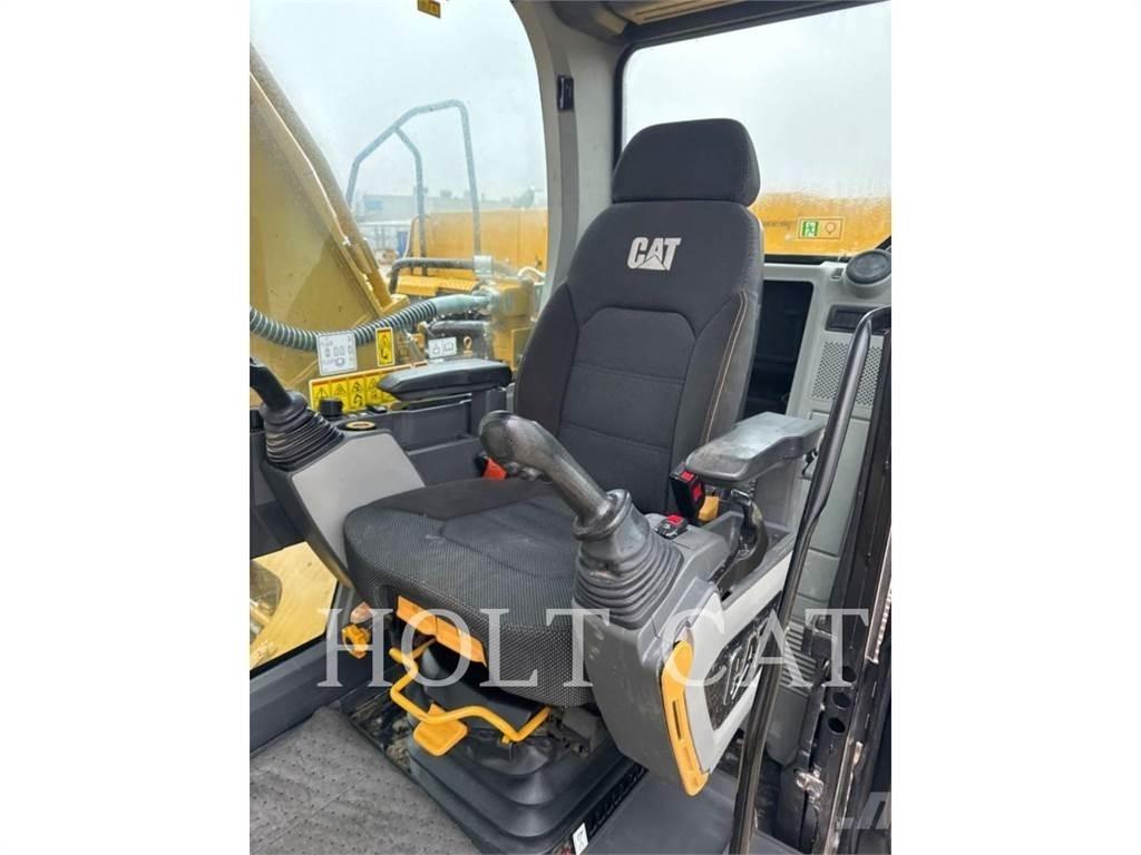 CAT 330 TC Pelle sur chenilles