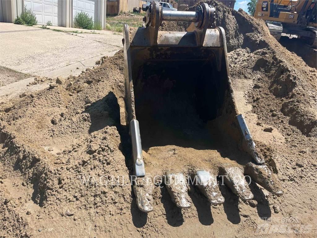 CAT 330 TC Pelle sur chenilles