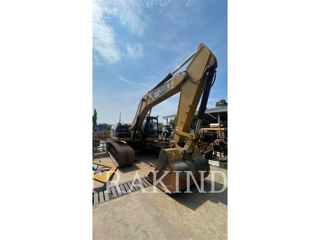 CAT 330D2L Pelle sur chenilles