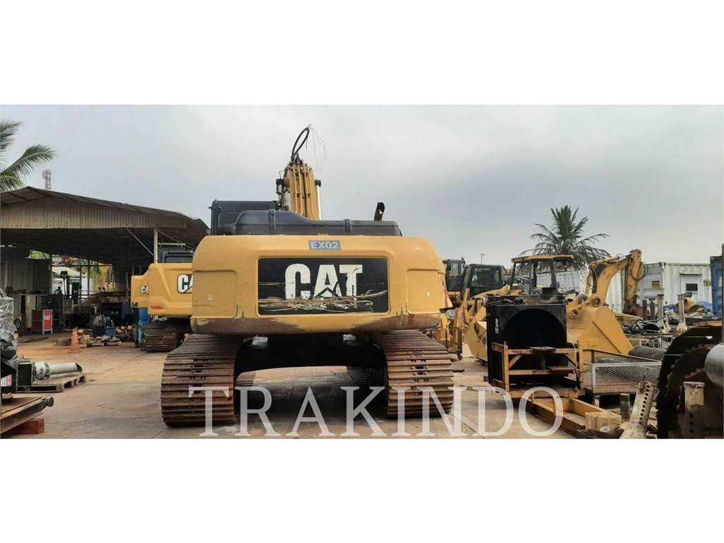 CAT 330D2L Pelle sur chenilles