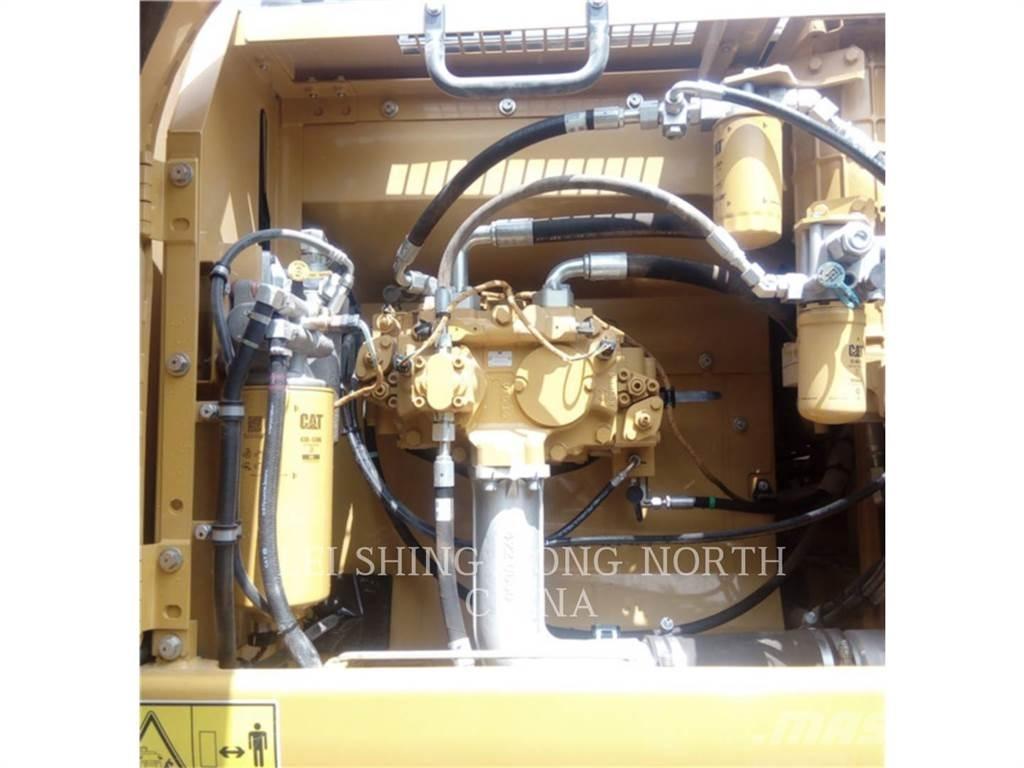 CAT 330D2L Pelle sur chenilles