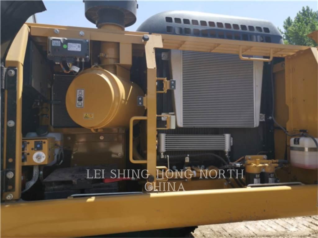 CAT 330D2L Pelle sur chenilles