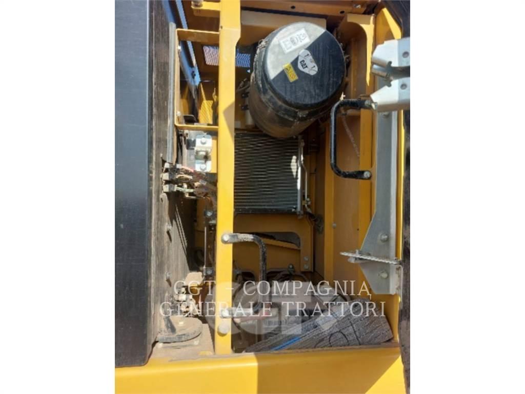 CAT 330F Pelle sur chenilles