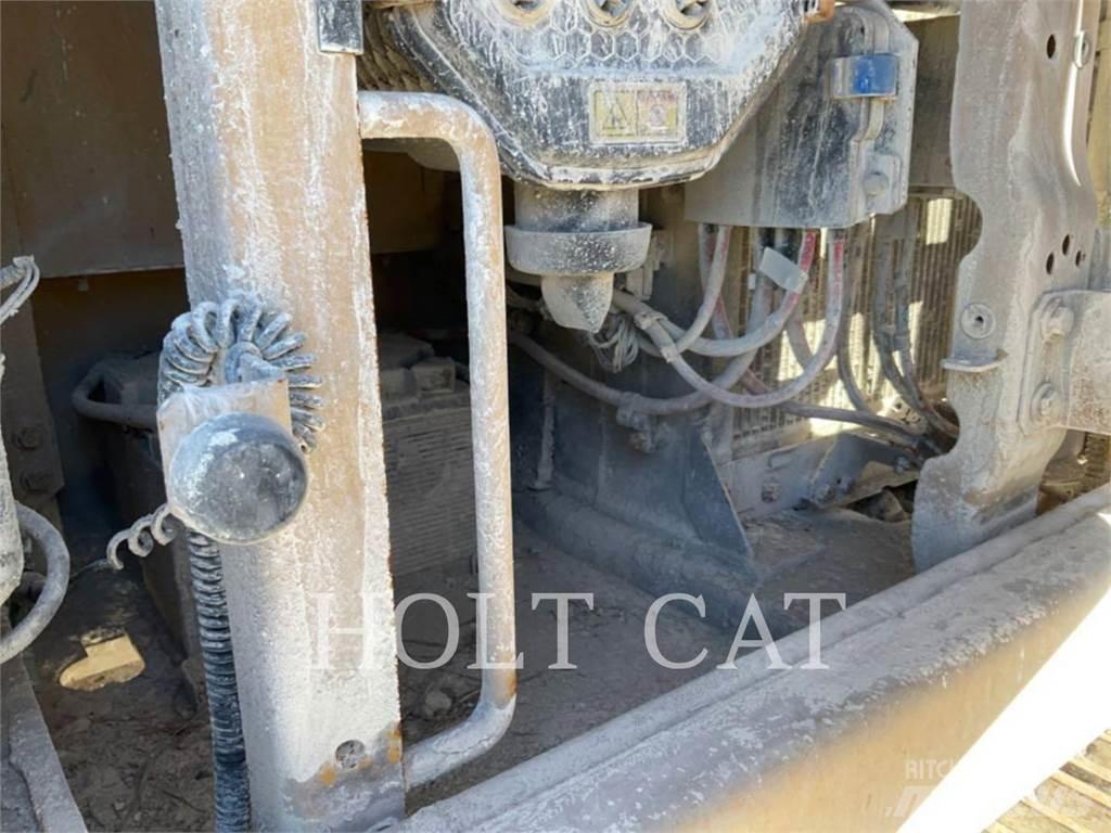 CAT 330GC Pelle sur chenilles