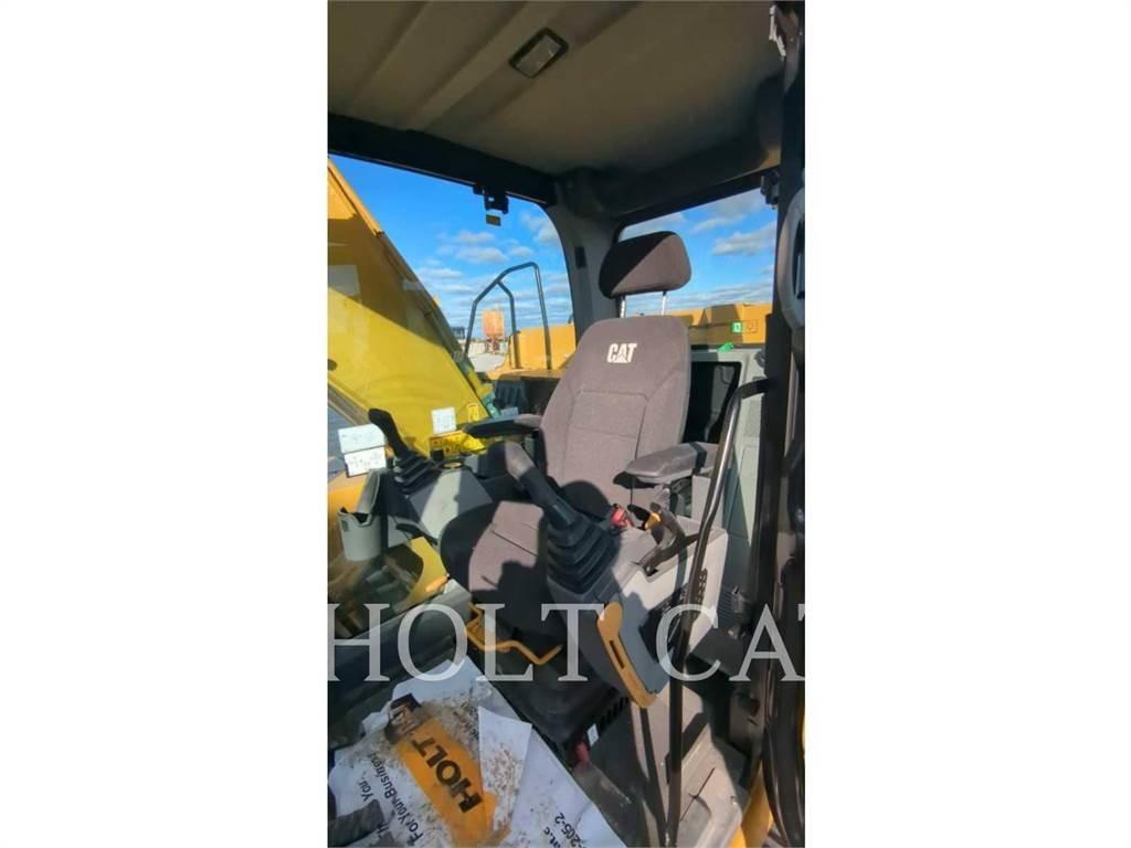CAT 330GC Pelle sur chenilles