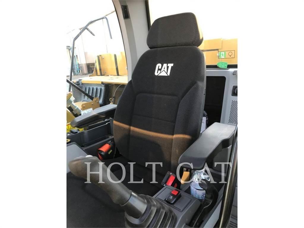 CAT 330GC Pelle sur chenilles