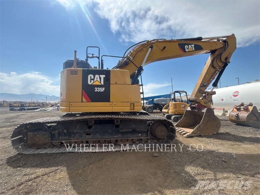 CAT 335F CR CF Pelle sur chenilles