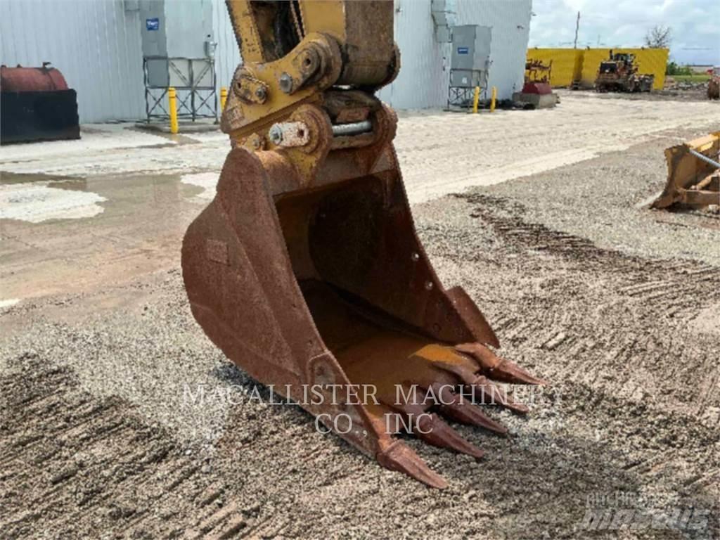 CAT 336 Pelle sur chenilles