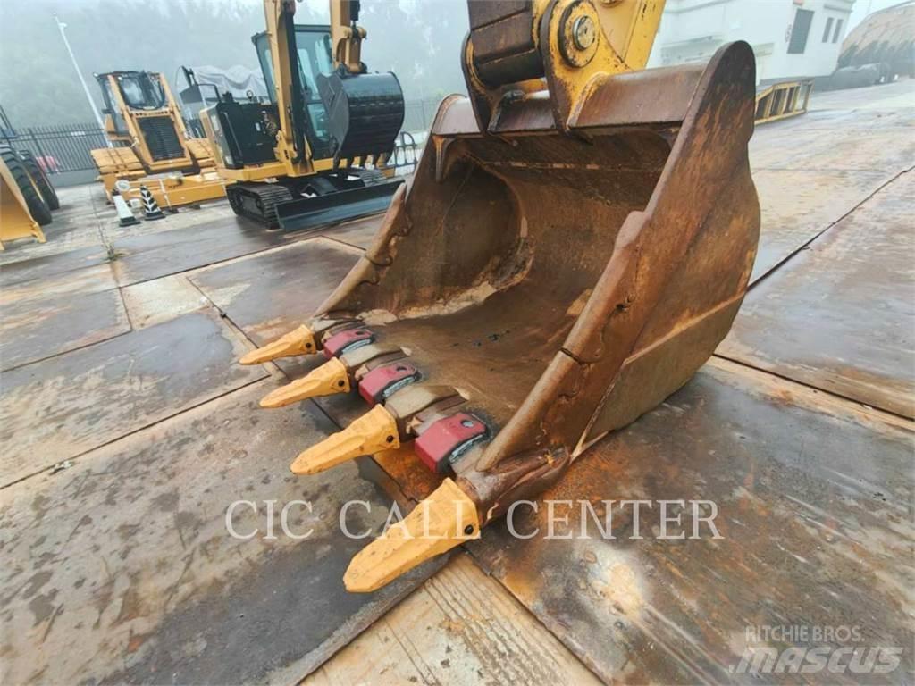CAT 336-08 Pelle sur chenilles