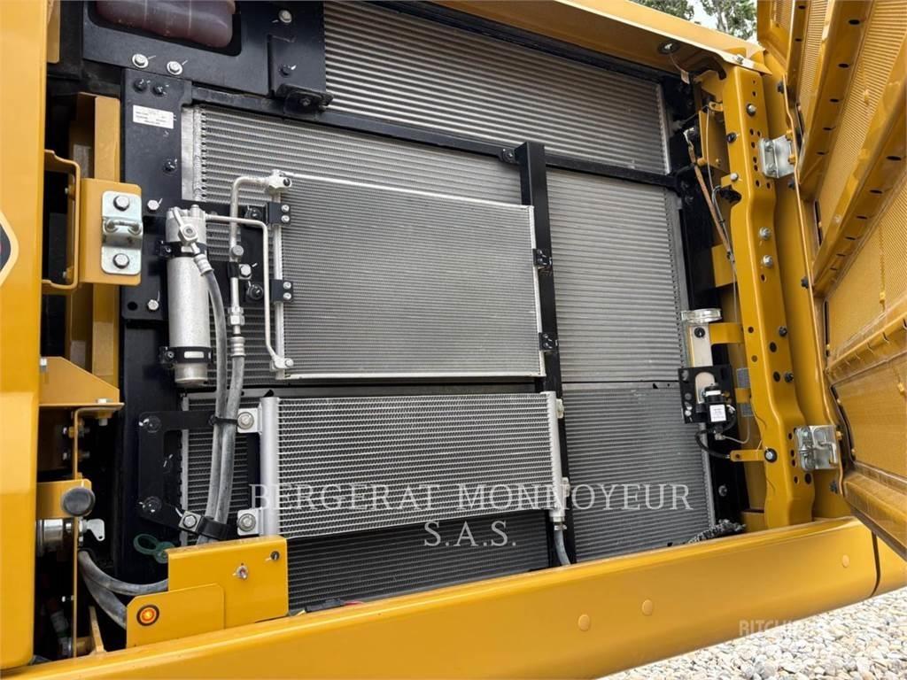 CAT 336-08 Pelle sur chenilles