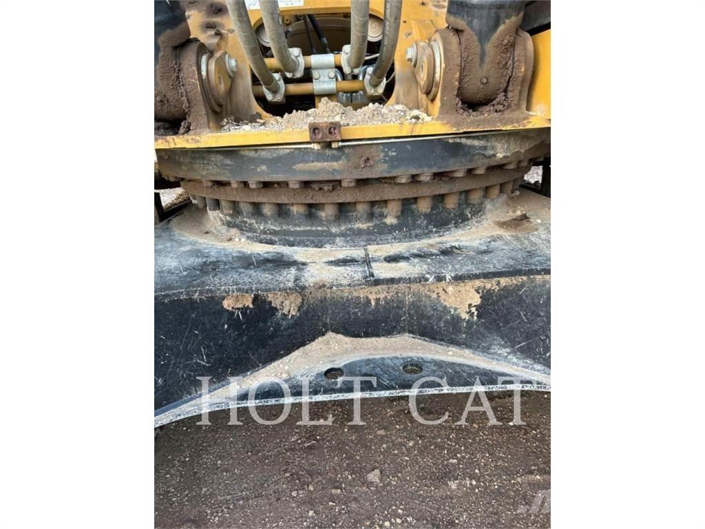 CAT 336 12 Pelle sur chenilles