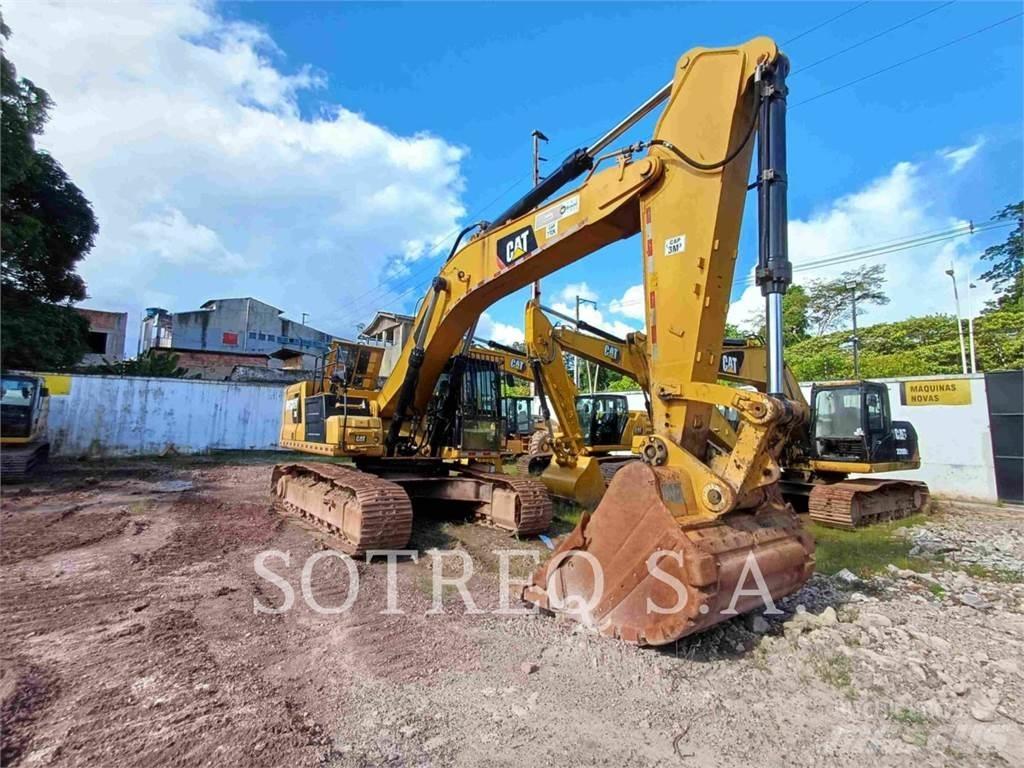 CAT 33607 Pelle sur chenilles
