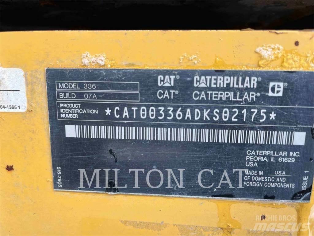 CAT 33607 Pelle sur chenilles