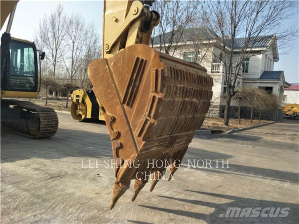 CAT 336D2 Pelle sur chenilles