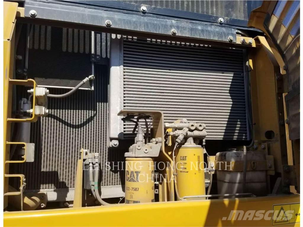 CAT 336D2 Pelle sur chenilles