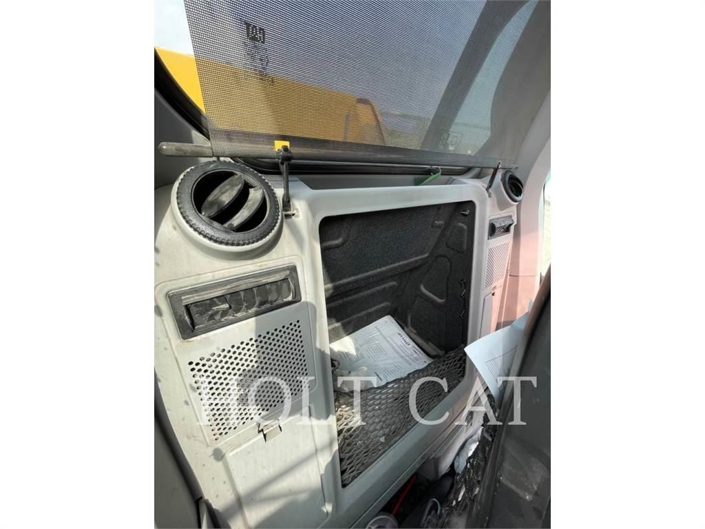 CAT 340-08 Pelle sur chenilles