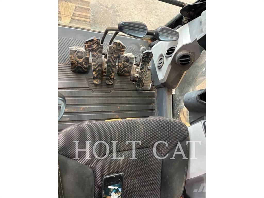 CAT 340 10 TC Pelle sur chenilles