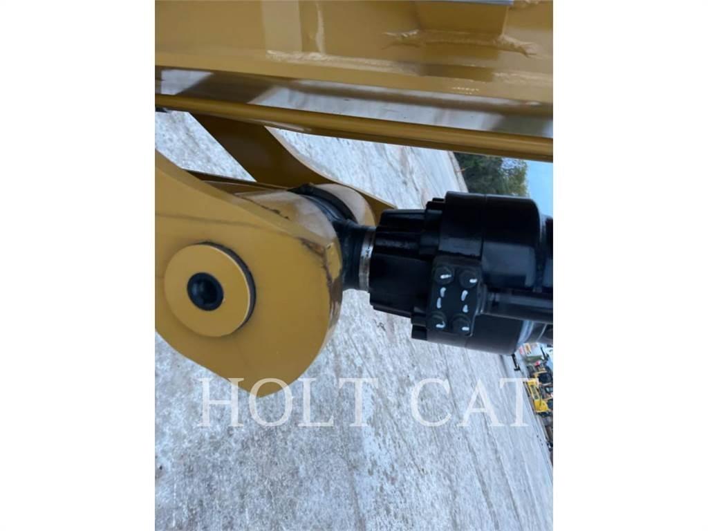 CAT 340 12 TC Pelle sur chenilles