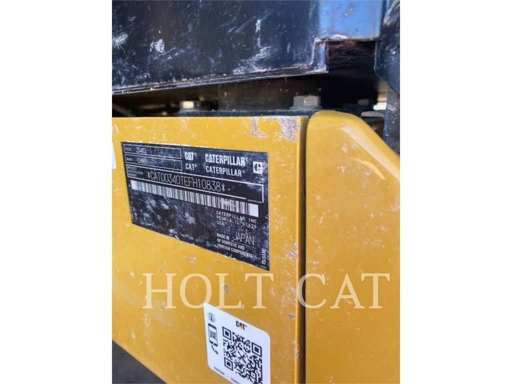 CAT 340 12 TC Chargeuse sur pneus