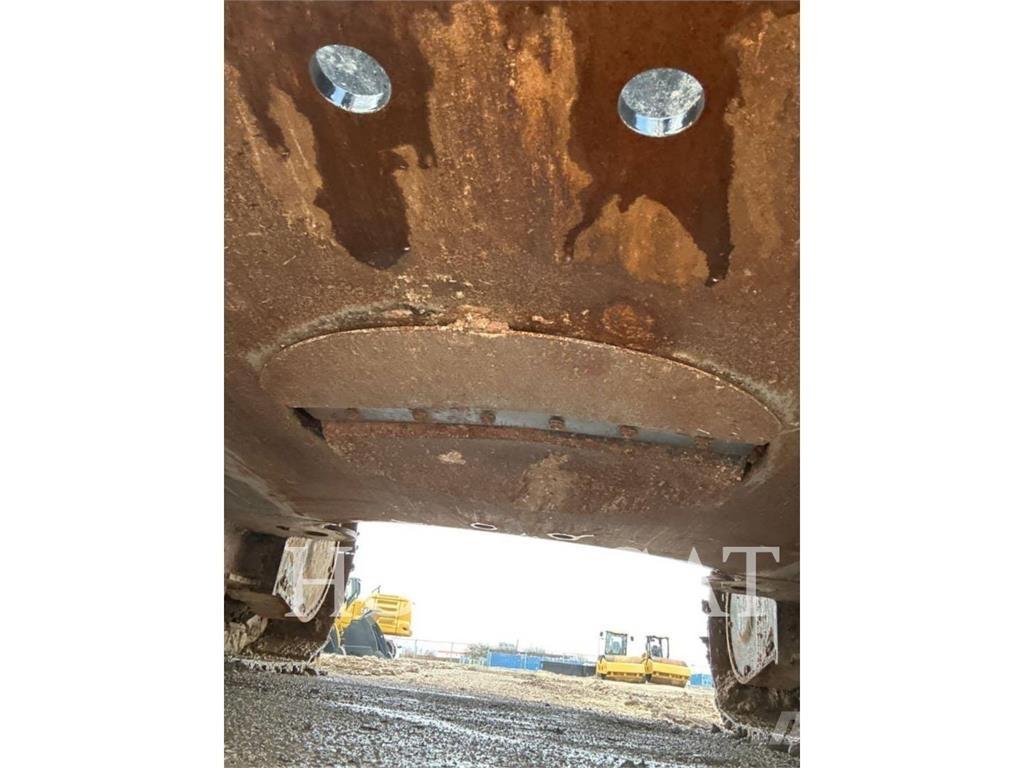 CAT 340 12 TC Pelle sur chenilles
