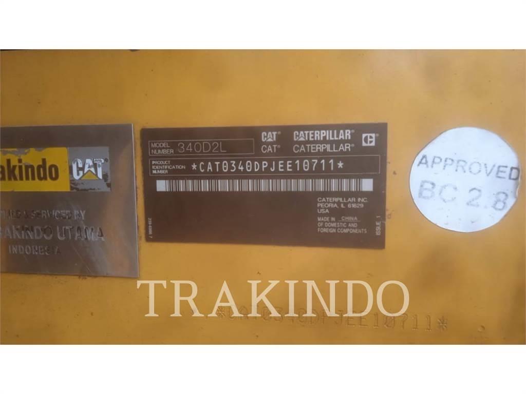 CAT 340D2L Pelle sur chenilles