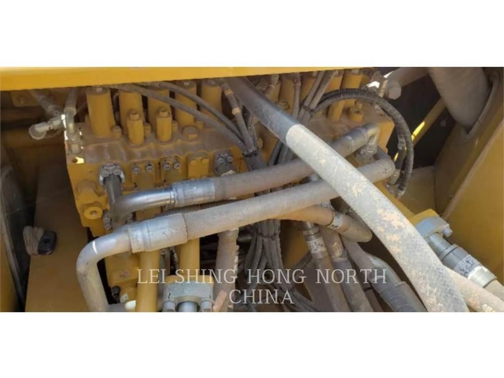 CAT 340D2L Pelle sur chenilles