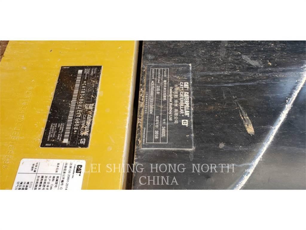 CAT 340D2L Pelle sur chenilles