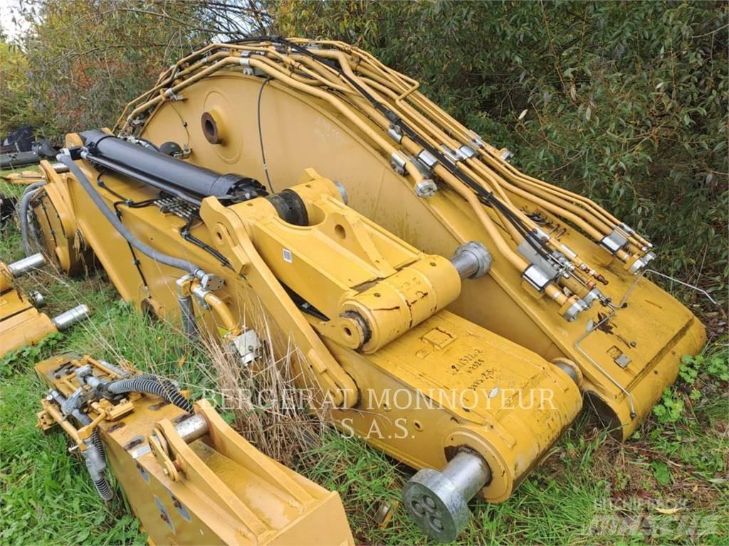 CAT 349E Pelle sur chenilles