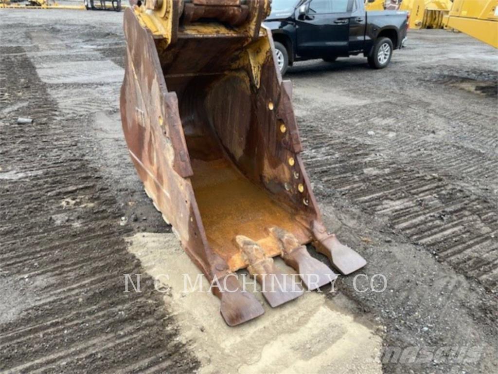 CAT 349E L Pelle sur chenilles
