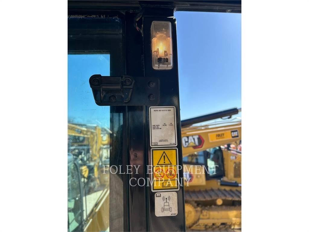CAT 349F Pelle sur chenilles