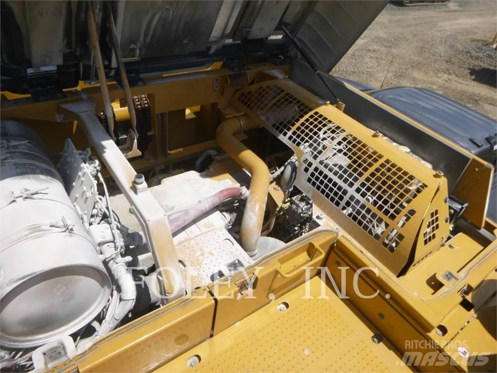 CAT 349FL Pelle sur chenilles
