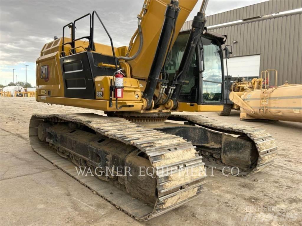 CAT 352 Pelle sur chenilles