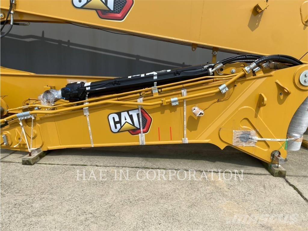 CAT 352-07UHD Pelle sur chenilles