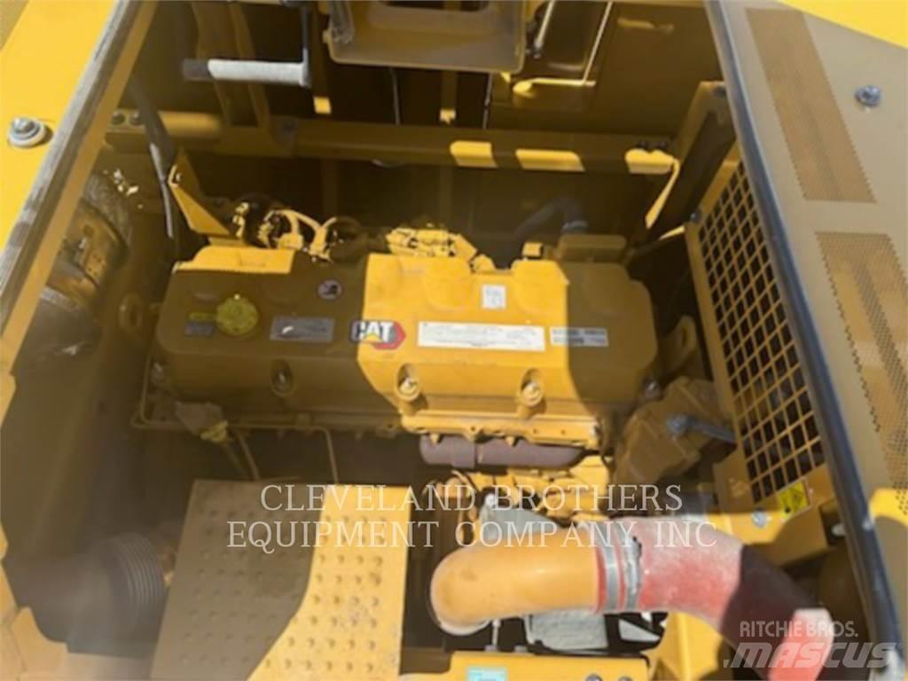 CAT 352-08FG Pelle sur chenilles