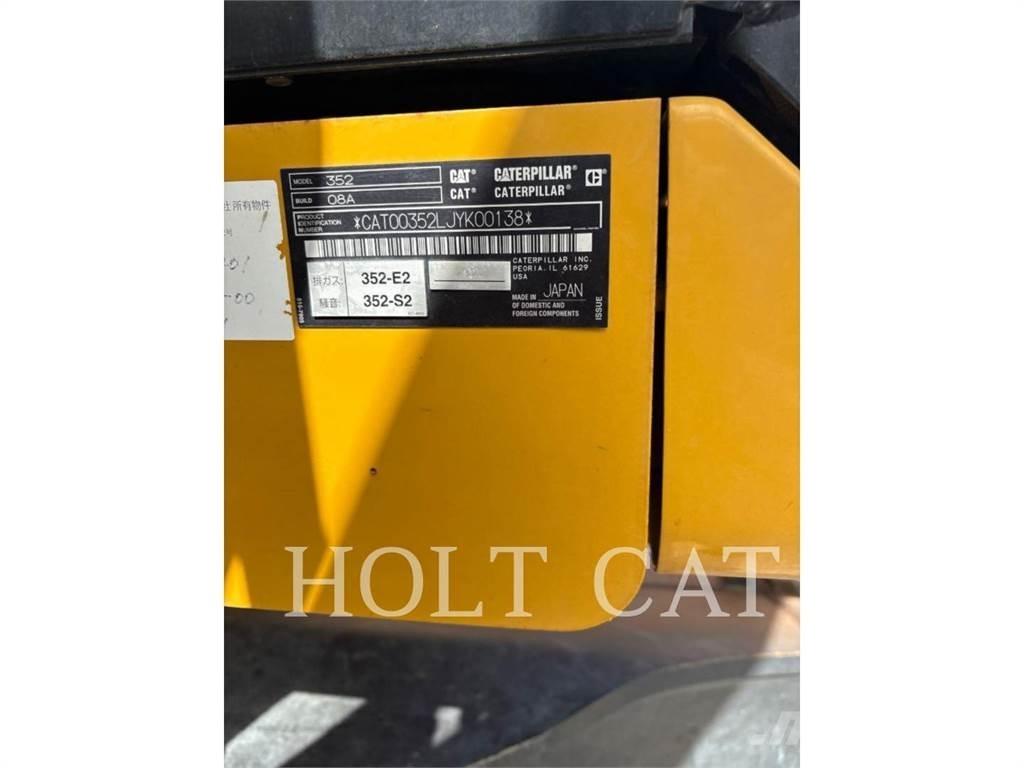 CAT 352 11 Pelle sur chenilles