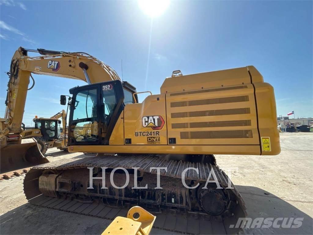 CAT 352 11 TC Pelle sur chenilles
