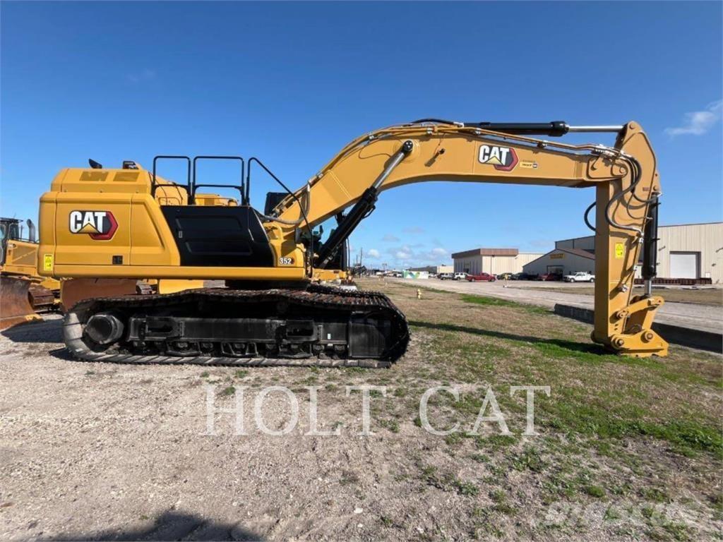CAT 352 11 TC Pelle sur chenilles