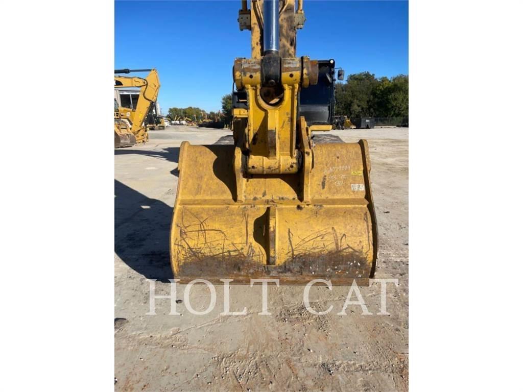 CAT 352 12 TC Pelle sur chenilles