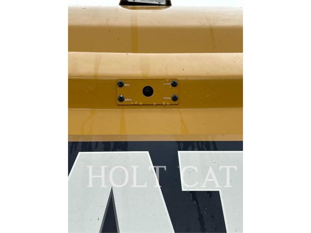 CAT 352 12 TC Pelle sur chenilles