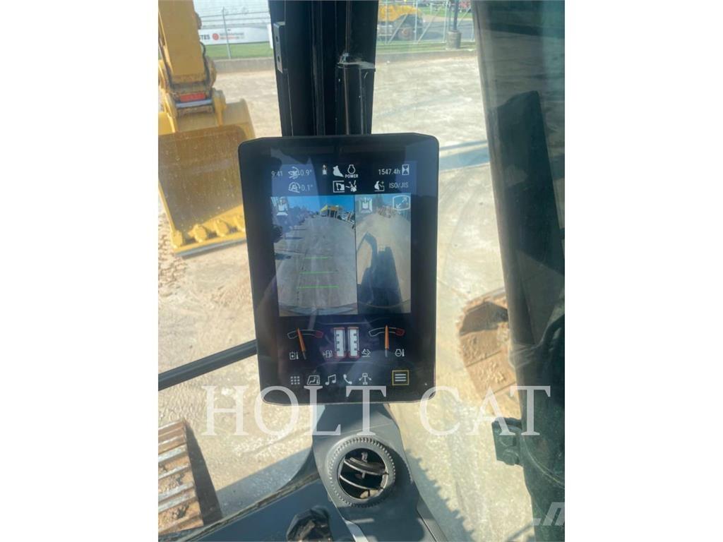 CAT 352 12 TC Pelle sur chenilles