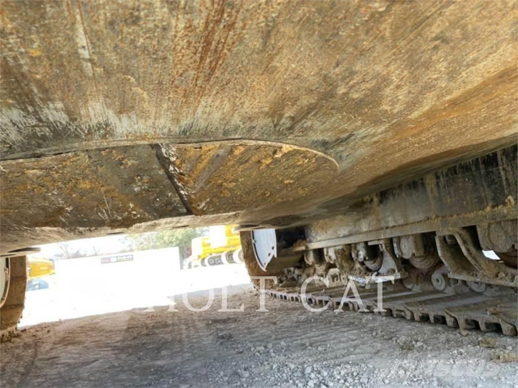 CAT 352 12 TC Pelle sur chenilles