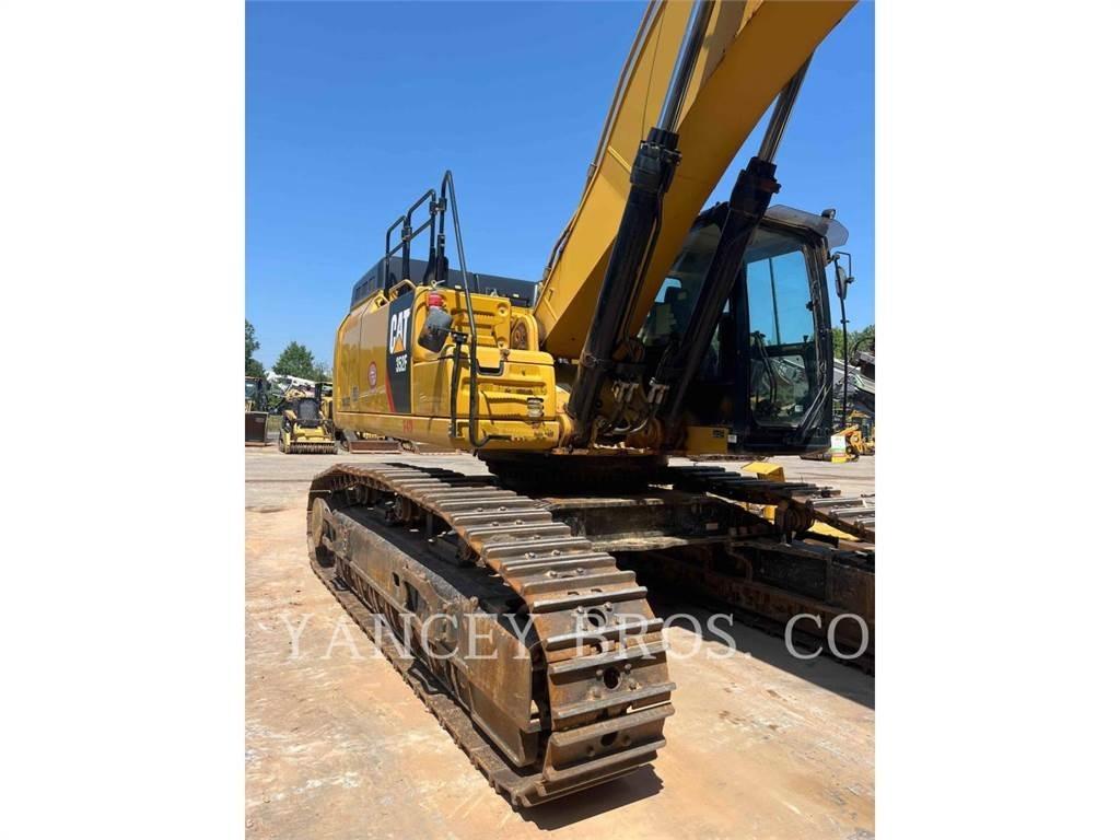 CAT 352F Pelle sur chenilles