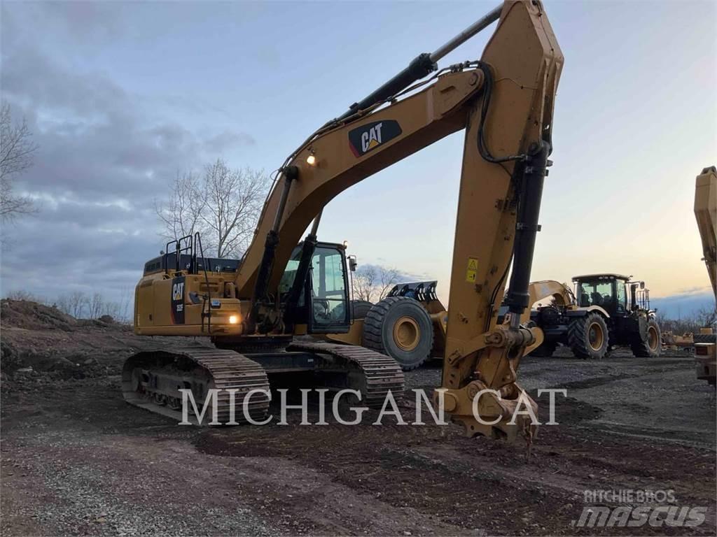 CAT 352FVG Pelle sur chenilles