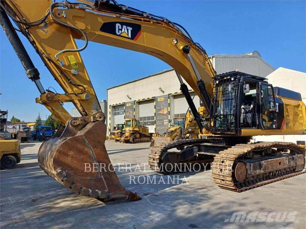 CAT 352FVG Pelle sur chenilles