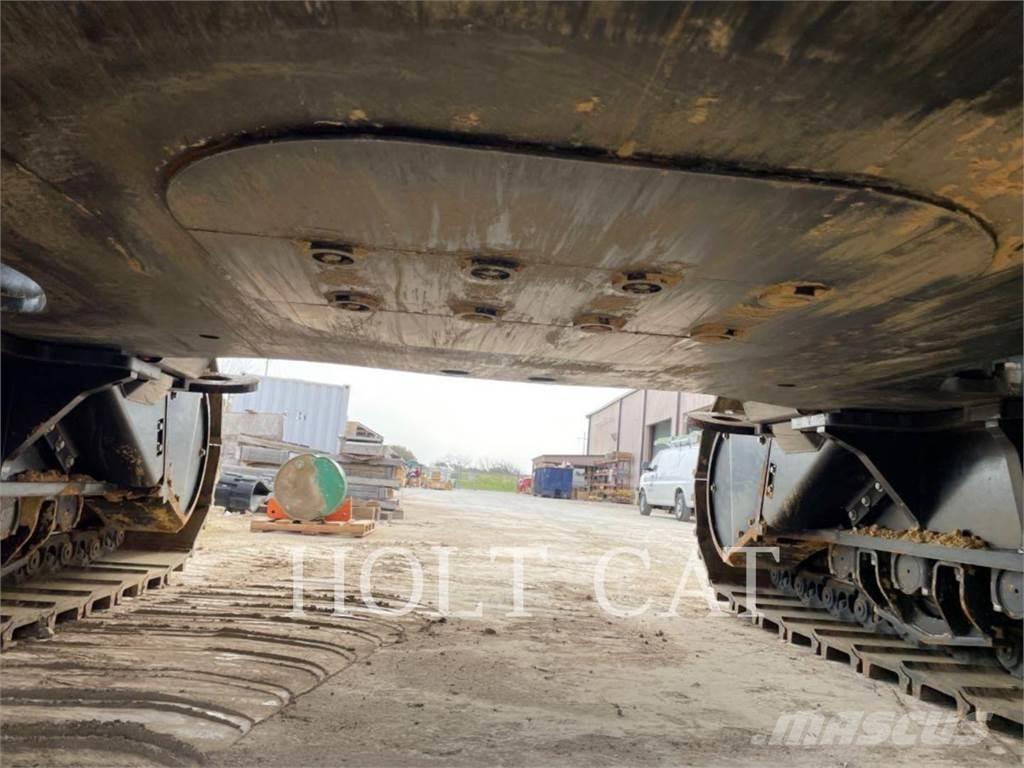 CAT 374 Pelle sur chenilles
