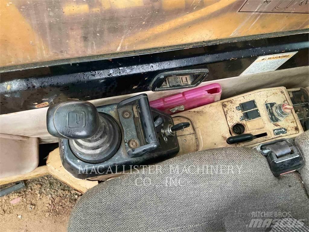 CAT 375L Pelle sur chenilles