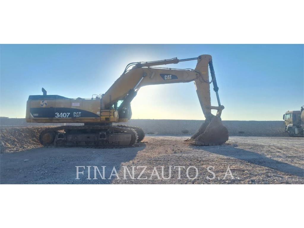 CAT 390DL Pelle sur chenilles