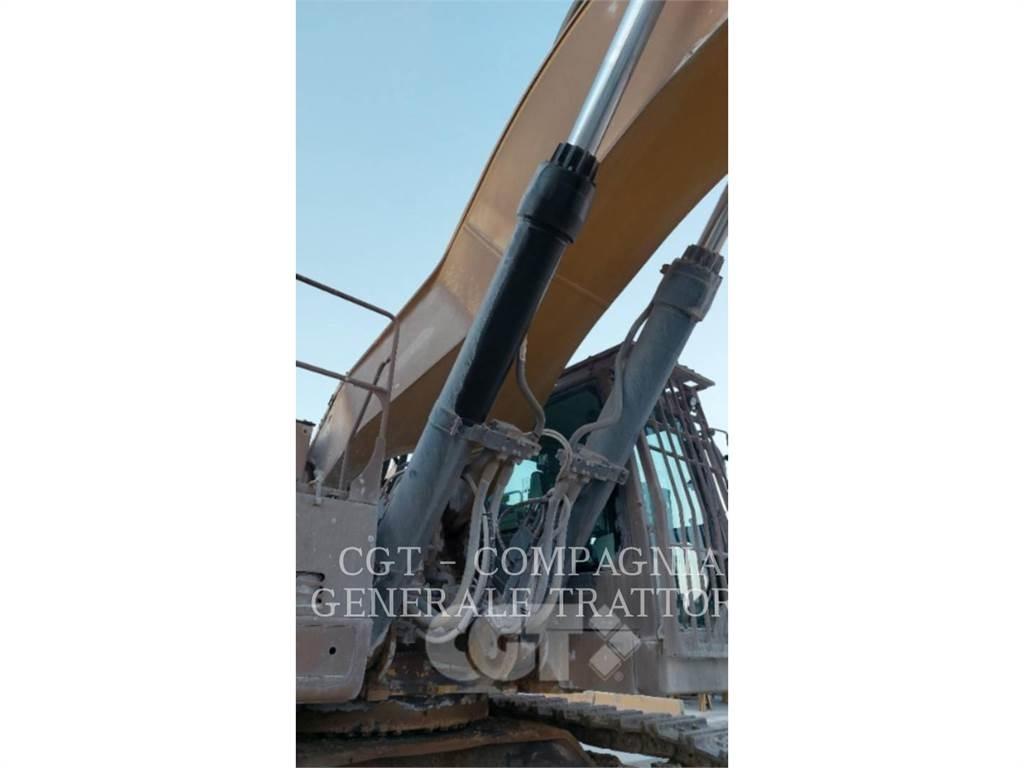 CAT 390F Pelle sur chenilles