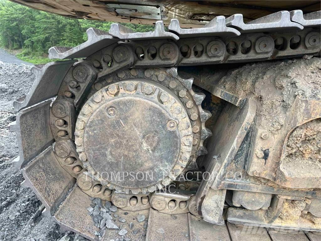 CAT 390FL Pelle sur chenilles